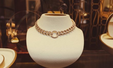 Les essentiels pour choisir des bijoux pour une soirée élégante