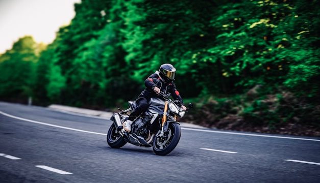 Démarrer la moto : Guide pratique et astuces pour les novices