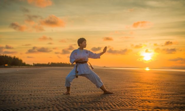 Le parcours fascinant des ceintures en judo : symbôle d’évolution et de maîtrise