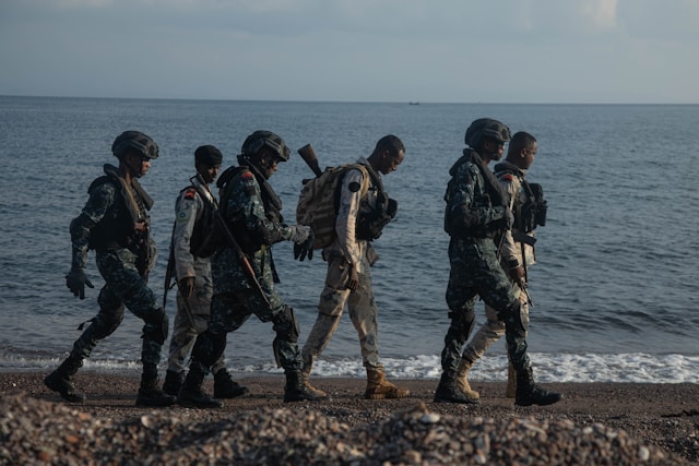 L’entraînement physique militaire : allier excellence sportive et préparation indispensable à la survie
